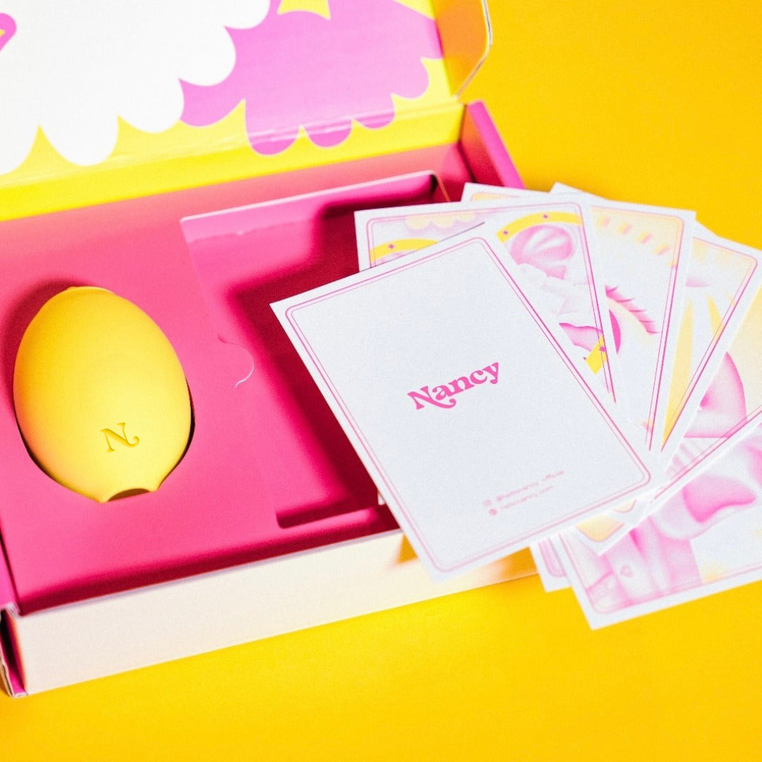 Lemon vibrator — with pouch